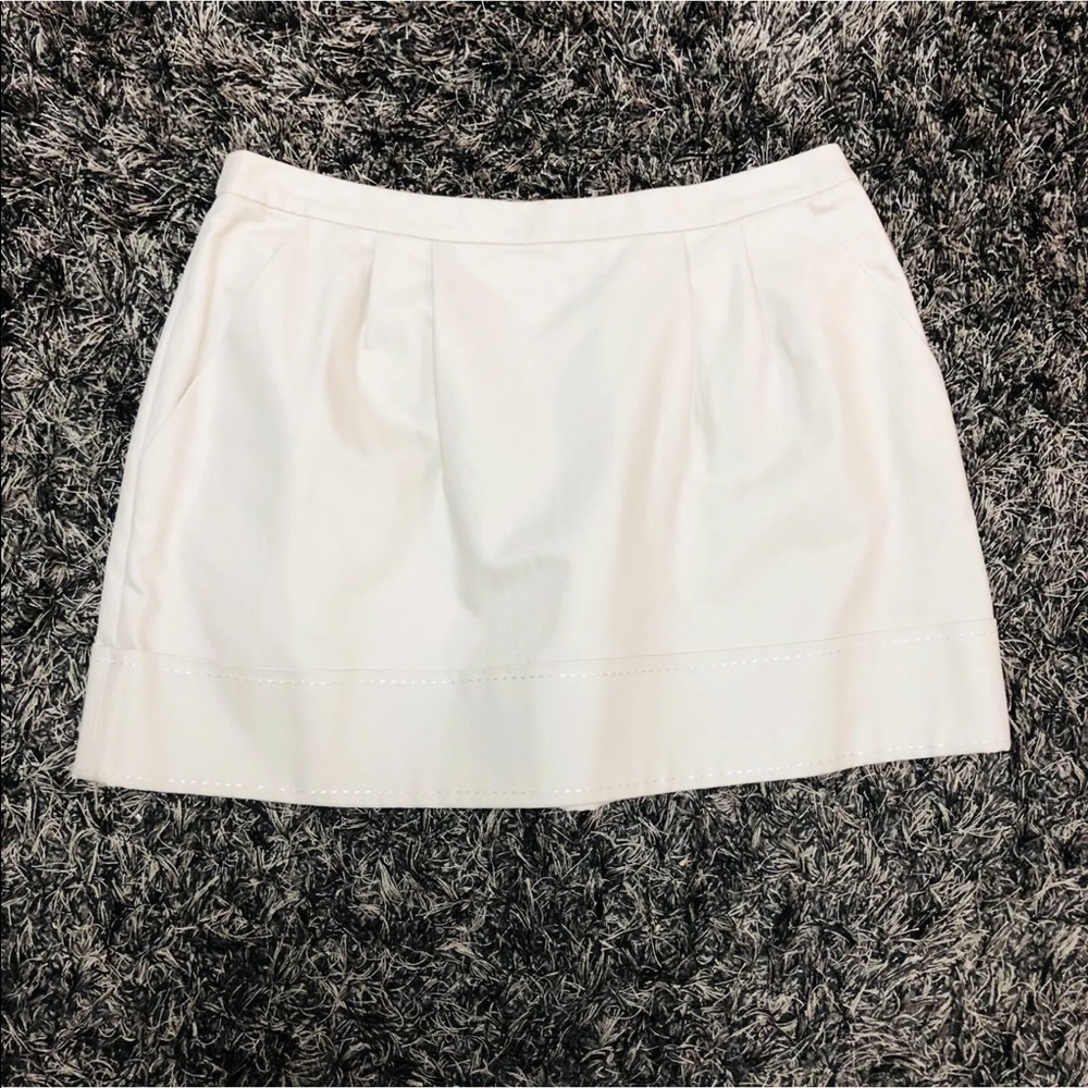 Thread Social Off White Short Mini Skirt
Sz 10